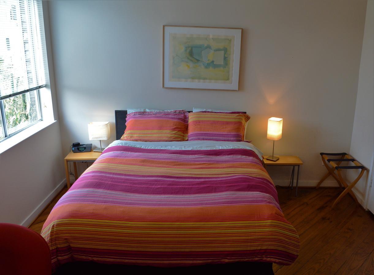 Modern B & B Houston Eksteriør bilde