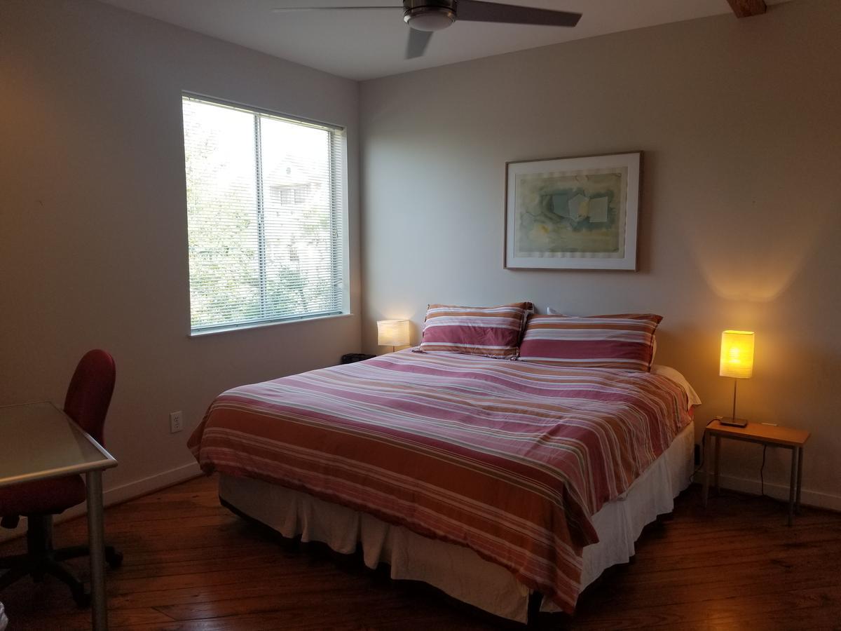 Modern B & B Houston Eksteriør bilde